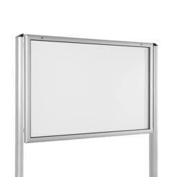 Flacher 21x DIN A4-Außen-Schaukasten mit Oval-Ständern Flacher 21x DIN A4-Außen-Schaukasten mit Oval-Ständern