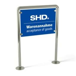 Firmenschild mitEdelstahl-Ständern in gebogener Optik