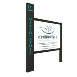 Praxisschild für Außen mit Stele für z.B. Straßennamen & Hausnummer Praxisschild für Außen mit Stele für z.B. Straßennamen & Hausnummer