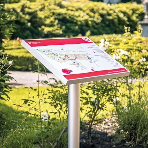 Pultschild-Infotafel für Landschafts-Naturpfade sowie Gärten, Gartenschau & Co